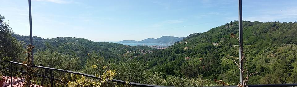 Agriturismo Oliva Azzurra Villa Valeriano Lunense Eksteriør billede