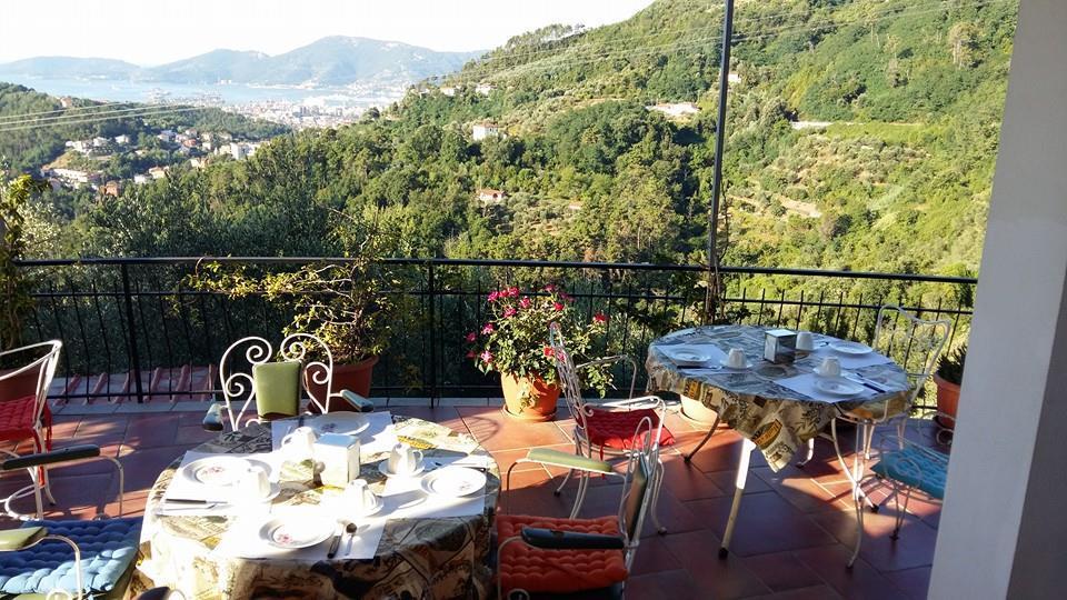 Agriturismo Oliva Azzurra Villa Valeriano Lunense Eksteriør billede